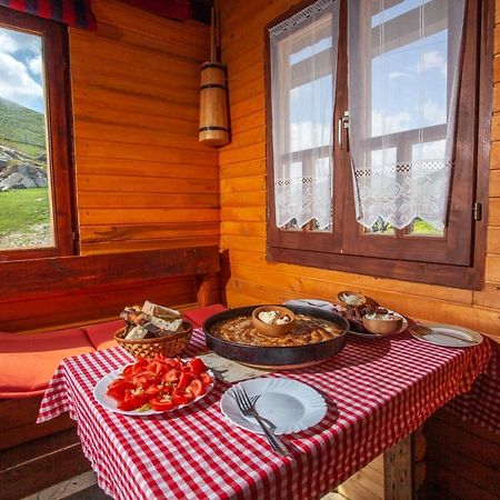Guesthouse Letnja Basta Gornji Lukomir Εξωτερικό φωτογραφία
