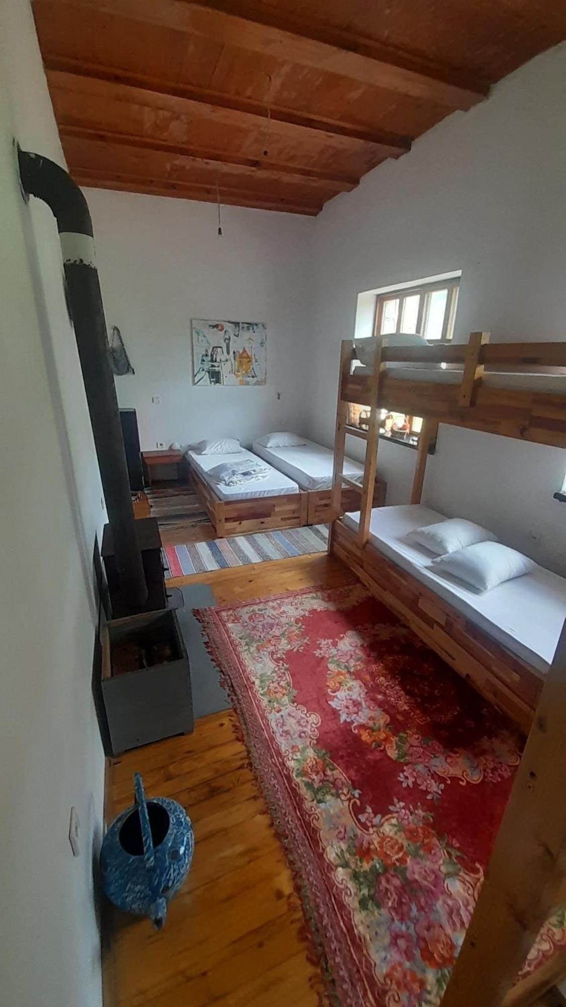 Guesthouse Letnja Basta Gornji Lukomir Εξωτερικό φωτογραφία