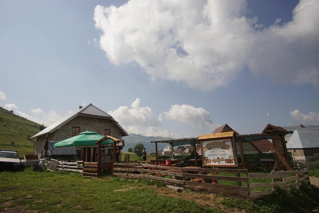 Guesthouse Letnja Basta Gornji Lukomir Εξωτερικό φωτογραφία
