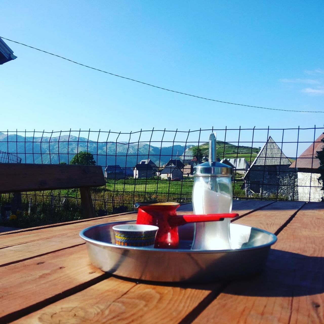 Guesthouse Letnja Basta Gornji Lukomir Εξωτερικό φωτογραφία